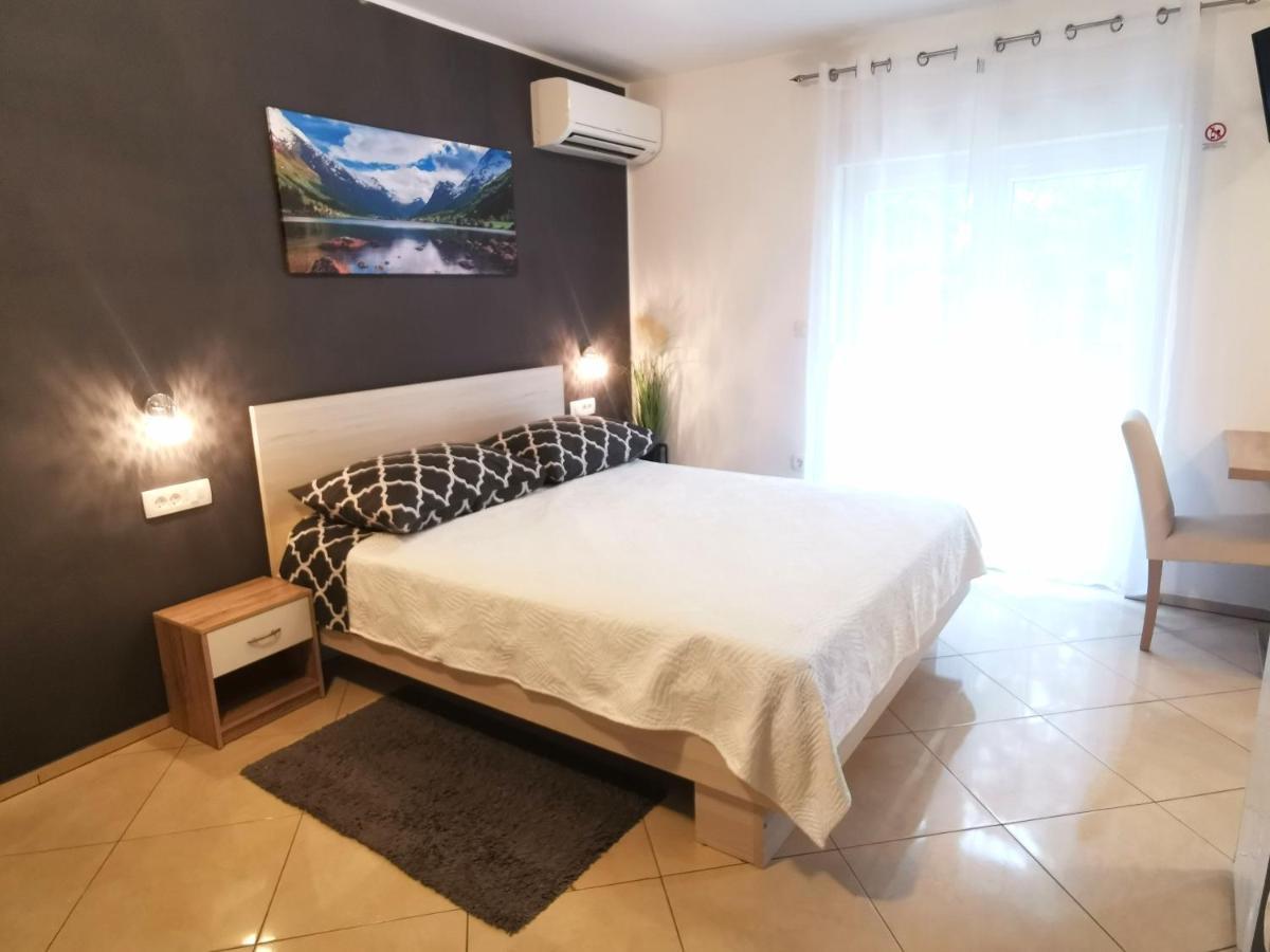 Apartments Rita Nemira Omiš Dış mekan fotoğraf